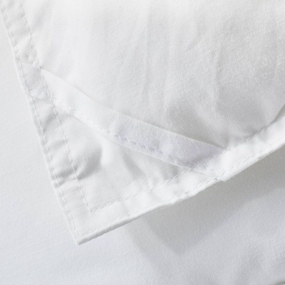 Full/Queen All-Season Hypoallergenic Down Alternative Comforter - White - Picture 4 of 4